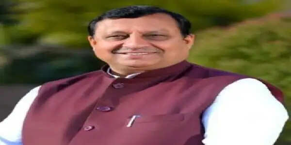 ऊना की घटना बेहद पीड़ादायक, स्वास्थ्य व्यवस्था की खामियों को दूर करना सरकार की प्राथमिकता हो : वीरेंद्र कंवर