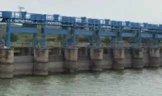 लगातार बारिश से बांधों का जलस्तर बढ़ा, अहरौरा व जरगो जलाशय के गेट खुलने की संभावना