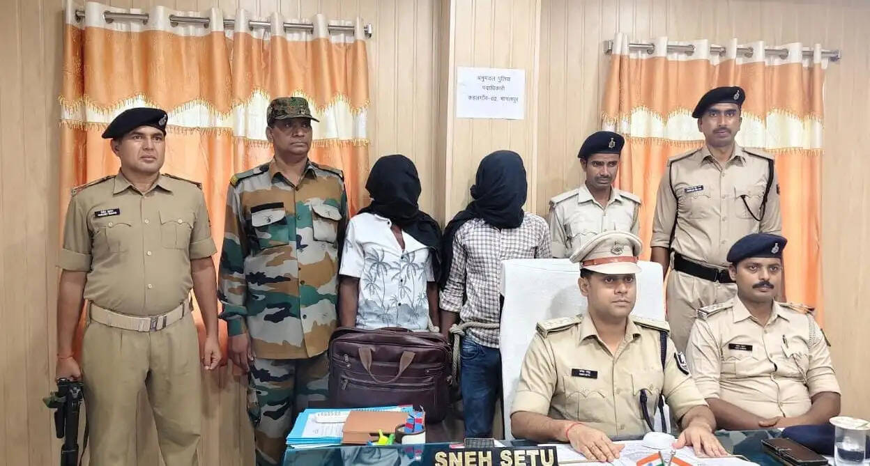 शिवनारायणपुर में हथियार और 30 कारतूस के साथ कटिहार के दो शातिर अपराधी गिरफ्तार
