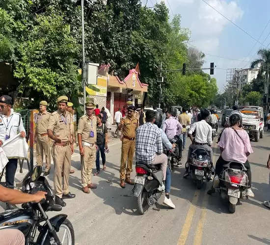 कानपुर: लव जिहाद का प्रतीकात्मक पुतला फूंकने पर भड़के छात्रों ने किया हंगामा