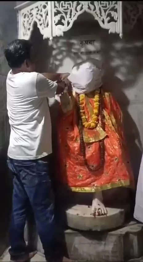 काशी में महादेव और गणेश मंदिरों से साईं प्रतिमाओं को हटाने का अभियान शुरू