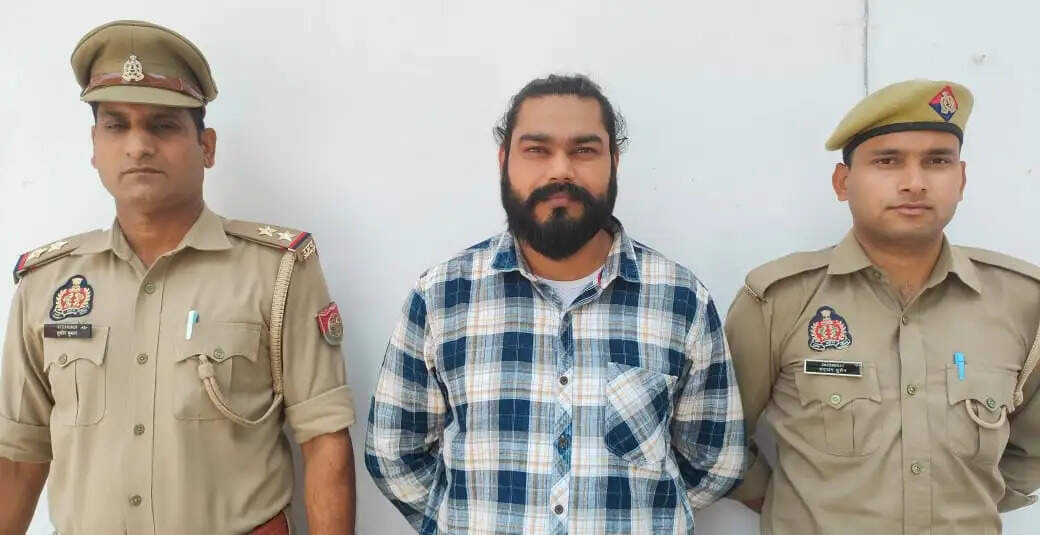 वन विभाग में फर्जी तरीके नौकरी दिलाने वाला दिल्ली से गिरफ्तार