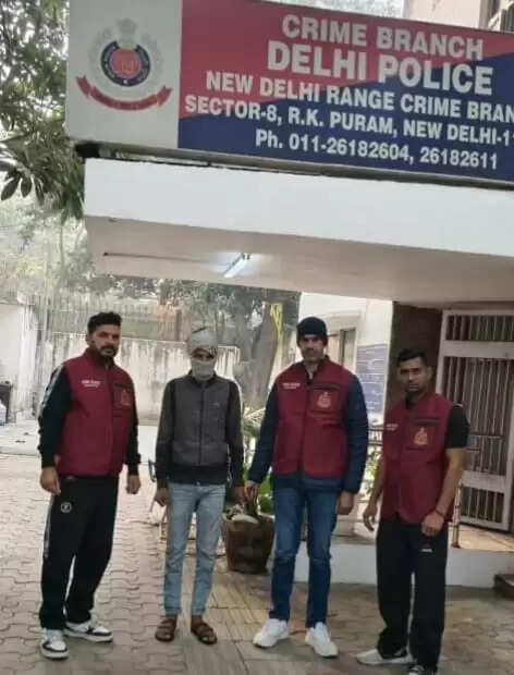 एटीएम उखाड़ने वाले कुख्यात गिरोह का सरगना गिरफ्तार