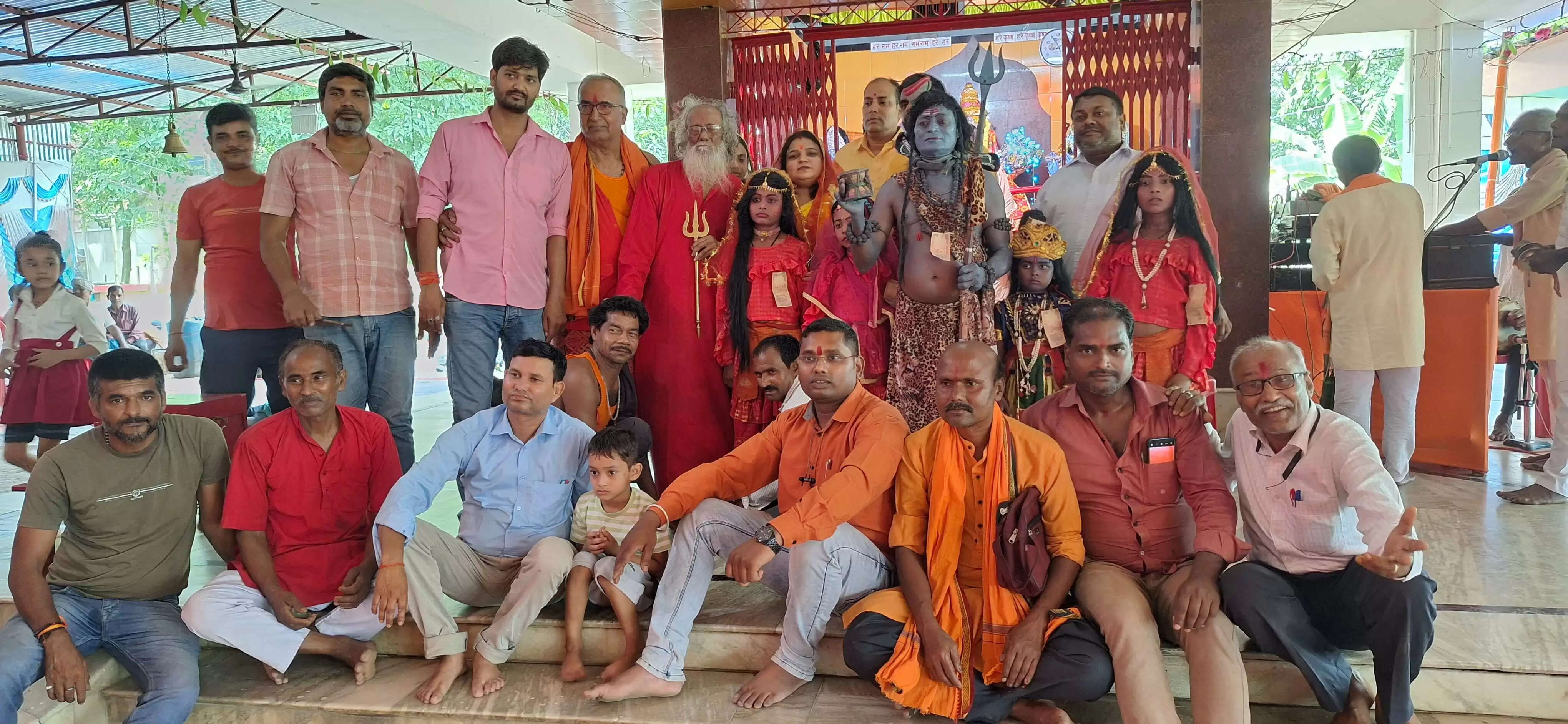 मोक्षधाम बाबाजी कुटिया में हरेराम-हरेकृष्ण धुन होने से भक्तिमय हुआ शहर