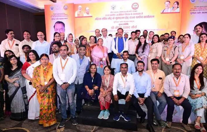 प्रदेश के 31 जिलों की महिलाओं ने किया पांच हजार करोड़ का दूध का कारोबार