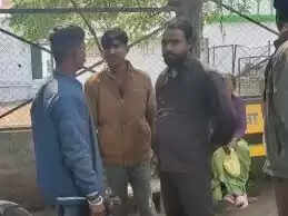 भोपाल:&nbsp;युवक ने ससुराल में किया&nbsp;सुसाइड,&nbsp;पत्नी लखनऊ गई&nbsp;हुई थी, ससुर ने दरवाजा तुड़वाकर निकलवाया शव