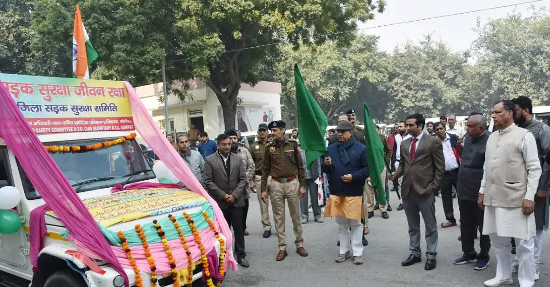 सोनीपत: एनसीआर को प्रदूषण मुक्त बनाने के लिए जनवरी से चलेंगीं 375 इलेक्ट्रिक बसें: मूलचंद शर्मा