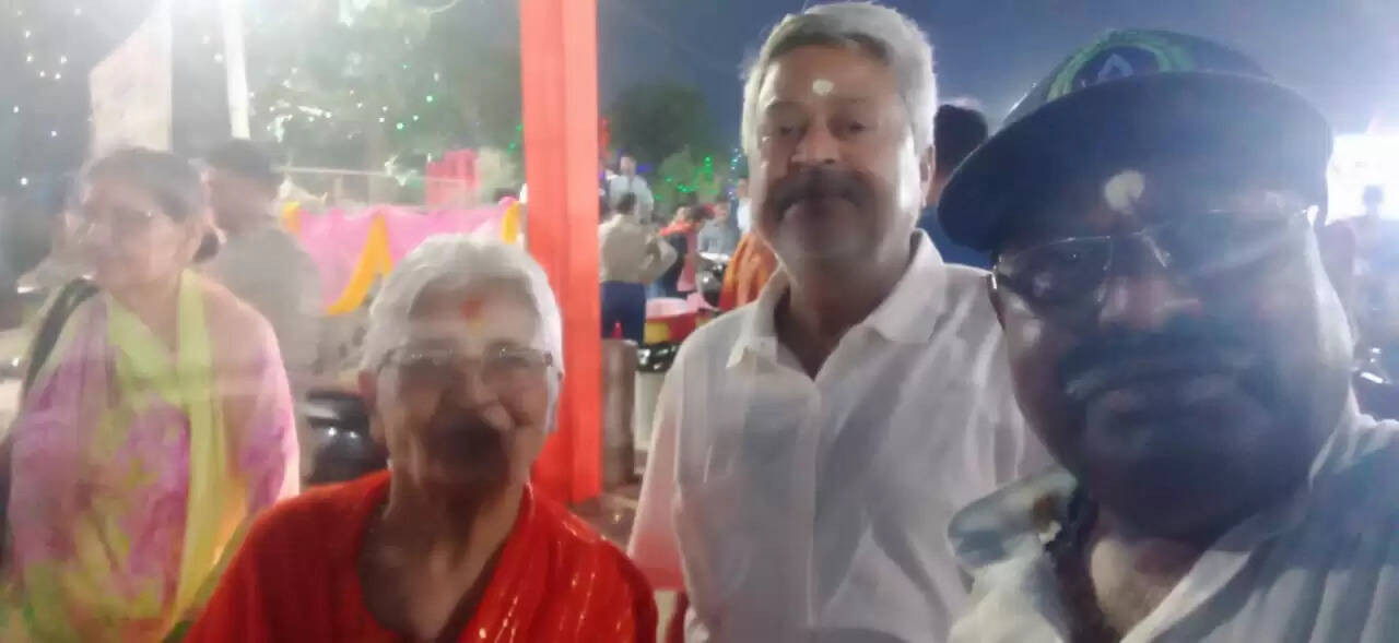 हरिहर गंगा आरती समिति सनातन संस्कृति एवं लोक कला व लोक संस्कृति को महत्व देने का किया कार्य: अवधेश चन्द्र गुप्ता