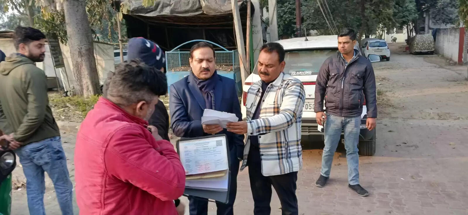 उप परिवहन आयुक्त केपी गुप्ता पहुंचे मुरादाबाद, अनधिकृत रूप से संचालित वाहनों की जांच की