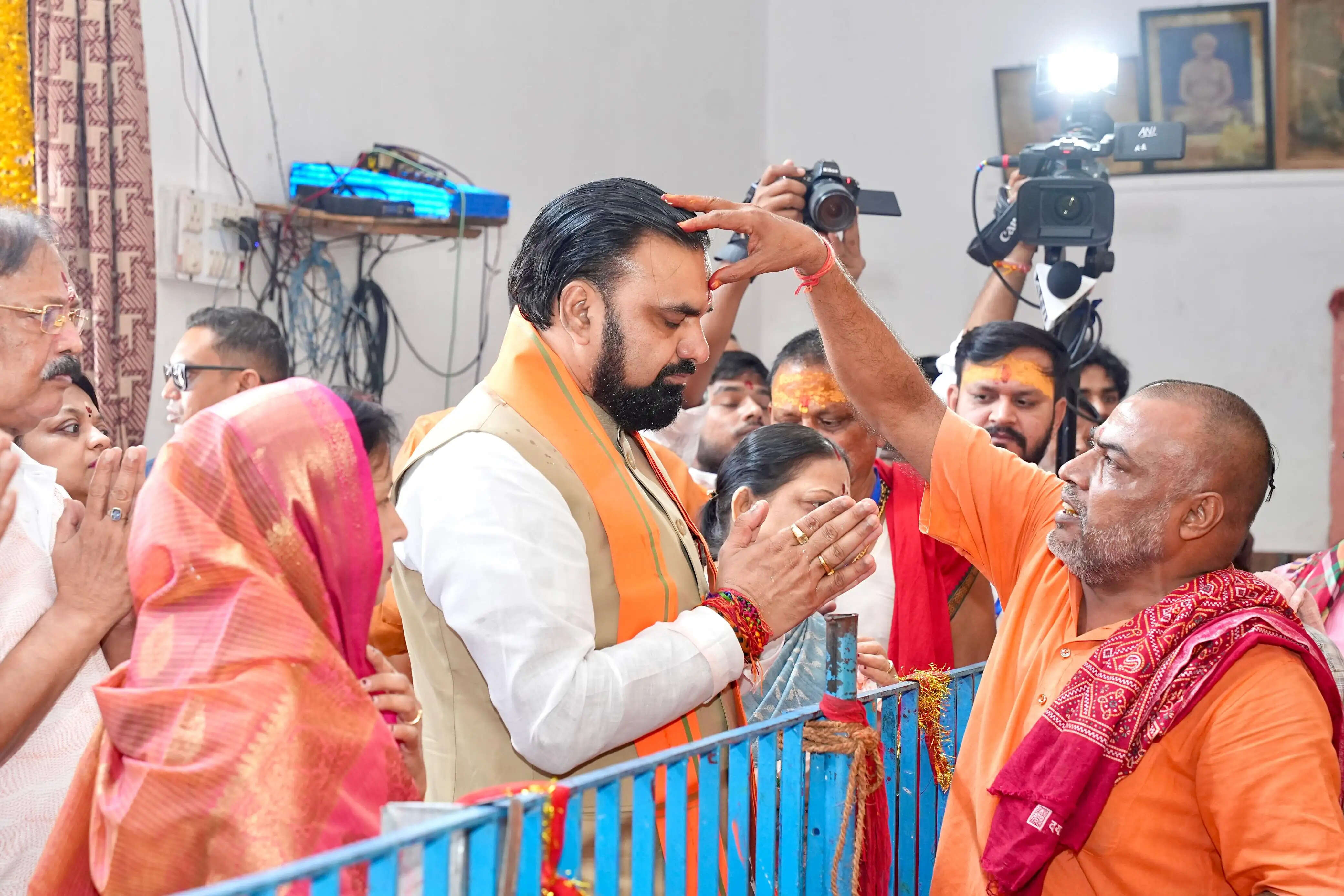 मुख्यमंत्री सम्राट चौधरी ने दुर्गा मंदिरों में की पूजा-अर्चना, राज्य की सुख-समृद्धि की कामना