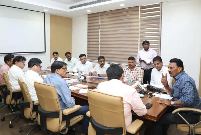 जल संरक्षण और पर्यावरण सुधार को जनभागीदारी से मिल रही नई ताकत : मंत्री सिलावट