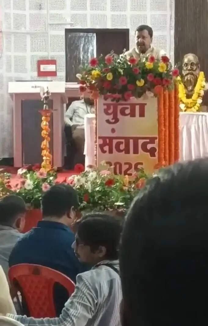 ‘युवा संवाद-2026’ में नितिन नवीन ने युवाओं से किया सीधा संवाद
