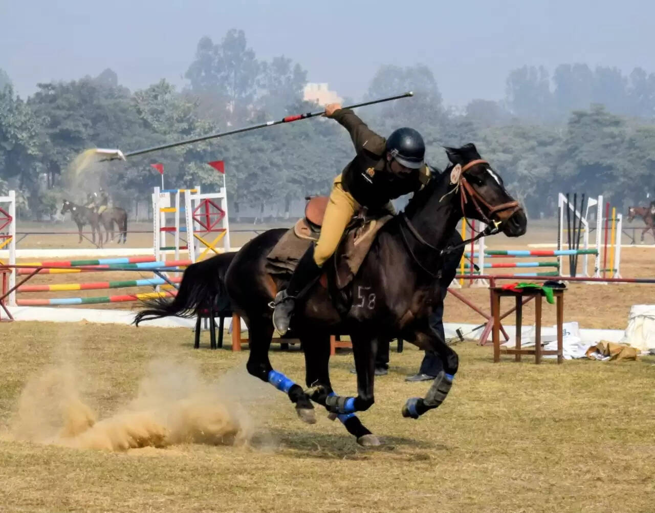 27 वीं उप्र पुलिस घुड़सवारी प्रतियोगिता: तीसरे दिन सीतापुर, मुरादाबाद व लखनऊ की टीम का रहा दबदबा