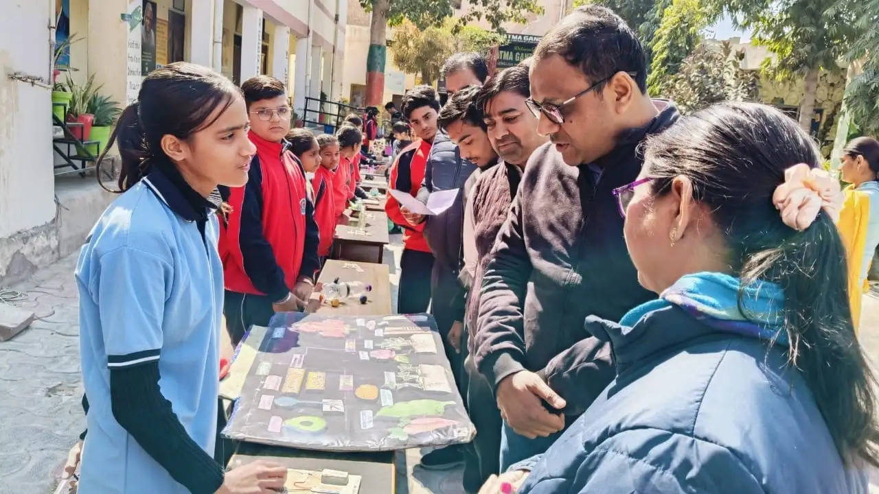 राष्ट्रीय विज्ञान दिवस : महात्मा गांधी विद्यालय में विद्यार्थियों ने किया कौशल प्रदर्शन