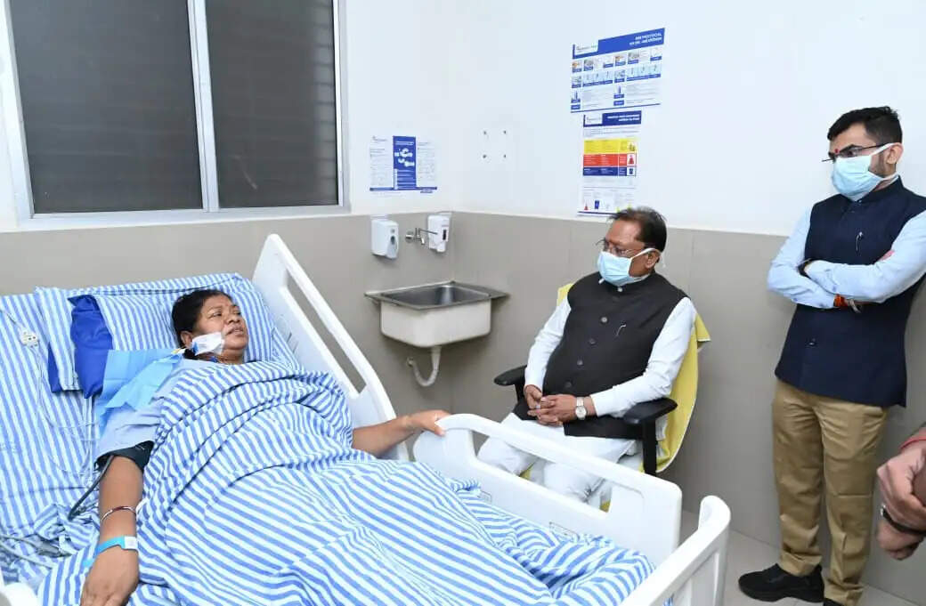 मुख्यमंत्री साय ने विधायक रायमुनी भगत का जाना कुशलक्षेम
