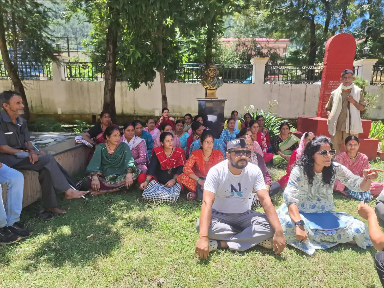 जोशियाड़ा में जलभराव की समस्या को लेकर प्रदर्शन