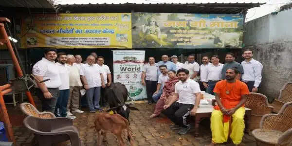 सीए दिवस पर हरिद्वार में गौ सेवा और वृक्षारोपण अभियान शुरू