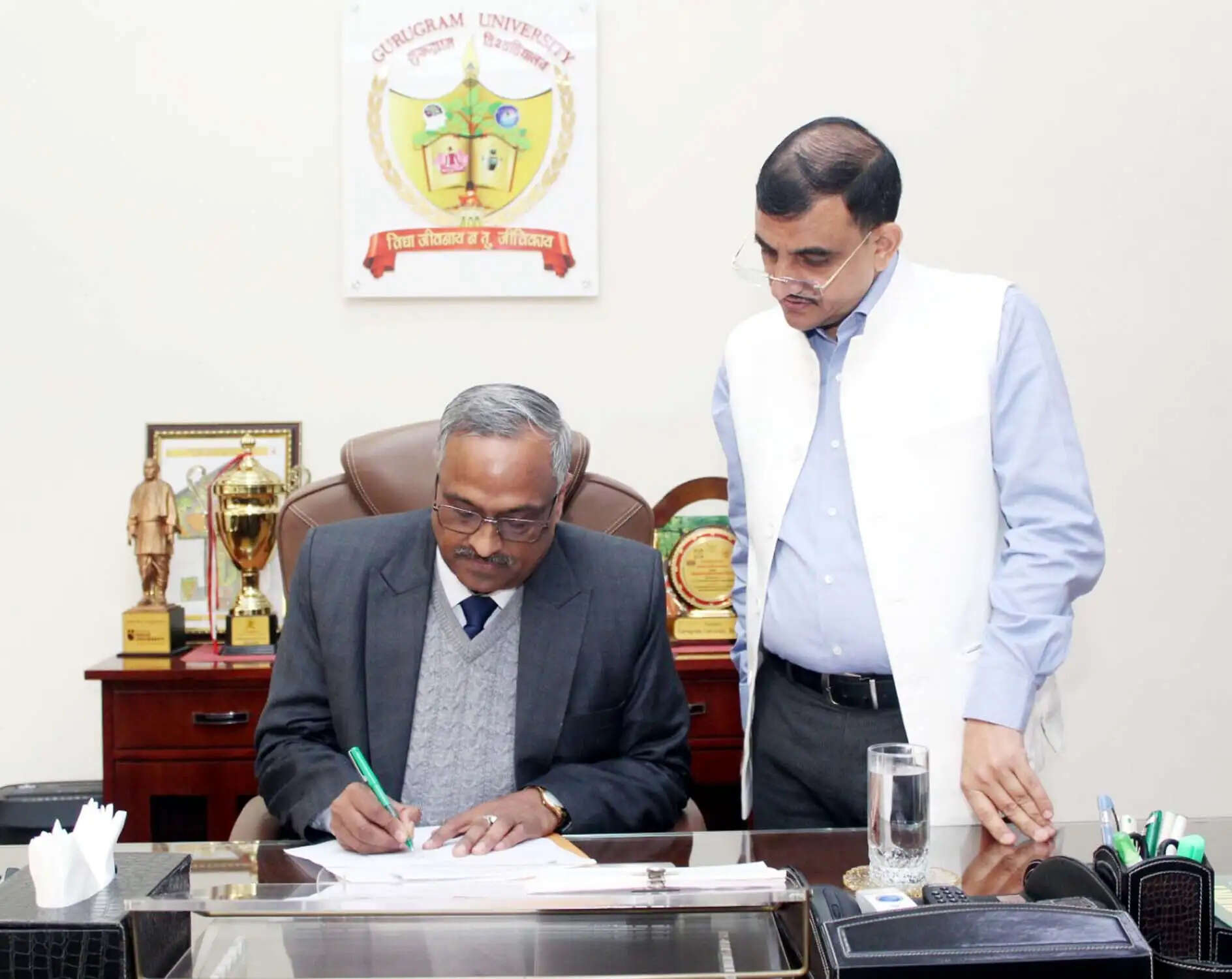 गुरुग्राम विवि के नए कुलपति प्रो. सुशील कुमार ने संभाला कार्यभार