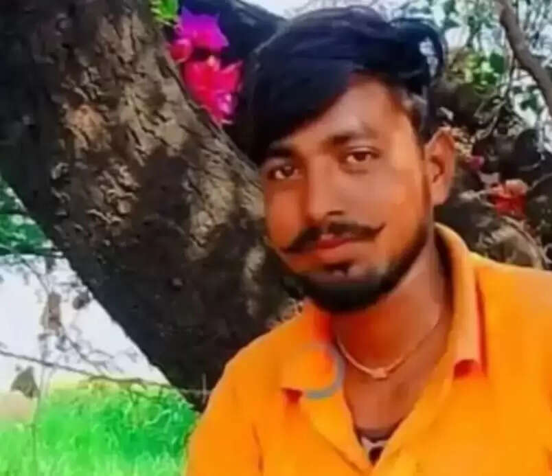 राजगढ़ः रेल के सामने कूदकर युवक ने की खुदकुशी