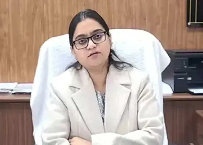 &nbsp;गोहाना तहसील कार्यालय में दलालों की एंट्री पर रोक &nbsp;&nbsp;