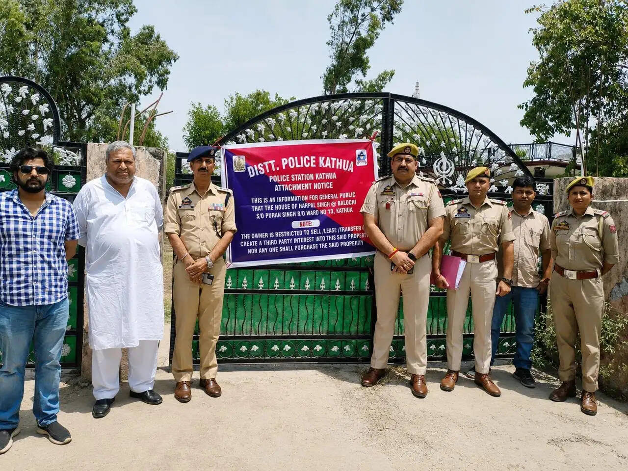 नशे के सौदागर पर कठुआ पुलिस की सर्जिकल स्ट्राइक 7 करोड़ की संपत्ति जब्त