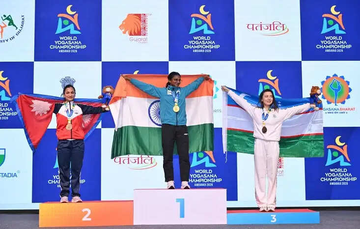 विश्व योगासन चैंपियनशिप में भारत का दबदबा बरकरार, हीना राजगोर ने दिलाया स्वर्ण