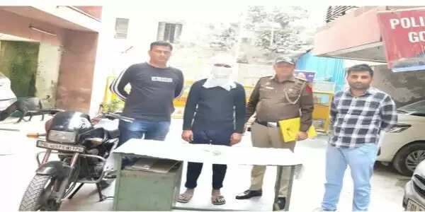 लूटपाट के मामले में आरोपित गिरफ्तार