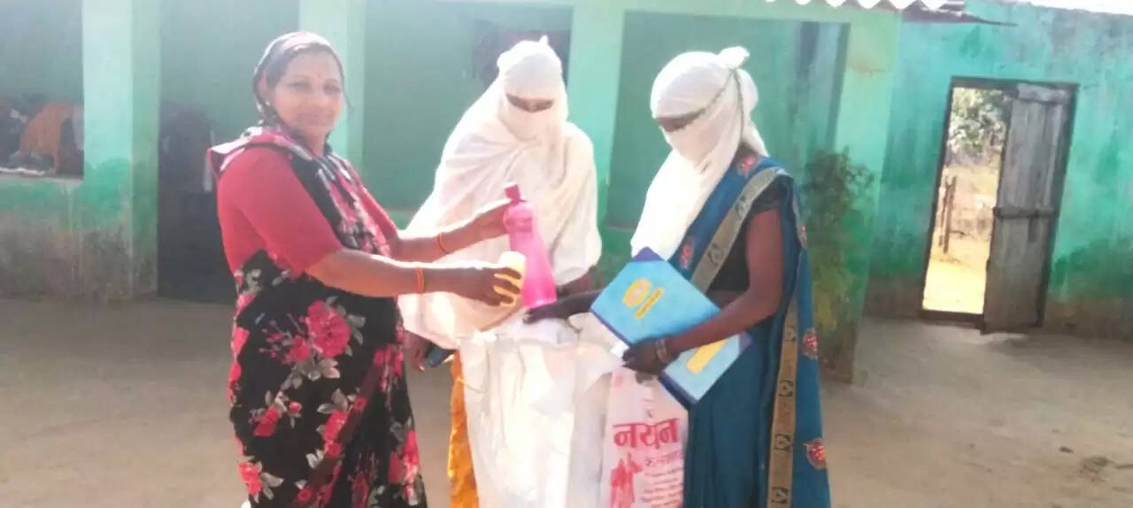 एमसीबी: ग्राम पंचायतों में डोर-टू-डोर अपशिष्ट संग्रहण बना सफलता का मॉडल