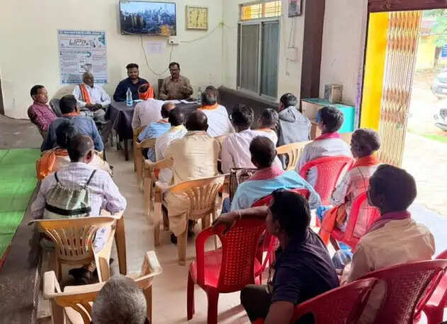 कृषि साख सहकारी समितियों की भूमिका विषय पर विचार गोष्ठी का हुआ आयाेजन