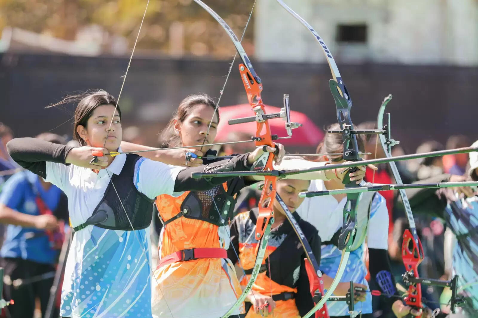 तीरंदाजी प्रतियोगिता के 60 मीटर रिकर्व स्पर्धा में खिलाड़ियों ने दिखाया दमखम
