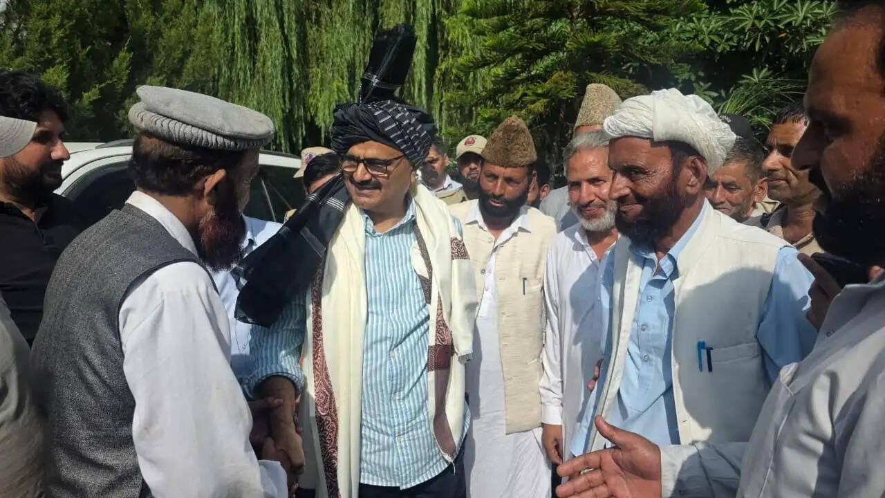 जावेद राणा ने जनप्रतिनिधियों व प्रतिनिधिमंडलों से की मुलाकात, समस्याओं के शीघ्र समाधान का भरोसा