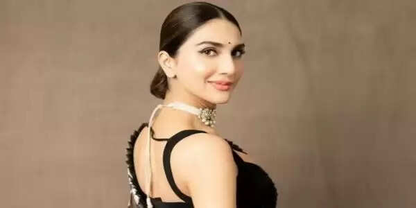 वाणी कपूर और फवाद खान ने पहलगाम आतंकी हमले पर जताया दुख