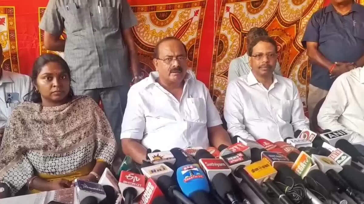 तमिलनाडु में धान की पैदावार 60 सालों में अभूतपूर्व स्तर पर पहुंची : मंत्री चक्रपाणि