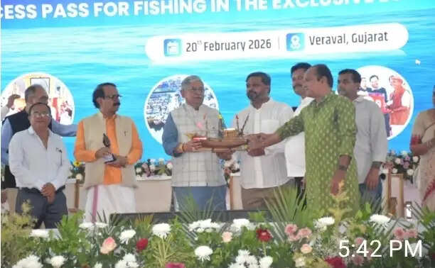 केंद्रीय मंत्री ने ईईज़ेड में मछली पकड़ने के लिए एक्सेस पास लॉन्च किया