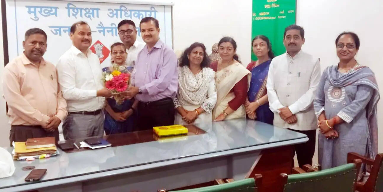 अशासकीय प्रधानाचार्य परिषद ने नए सीईआ से की समस्याओं पर चर्चा