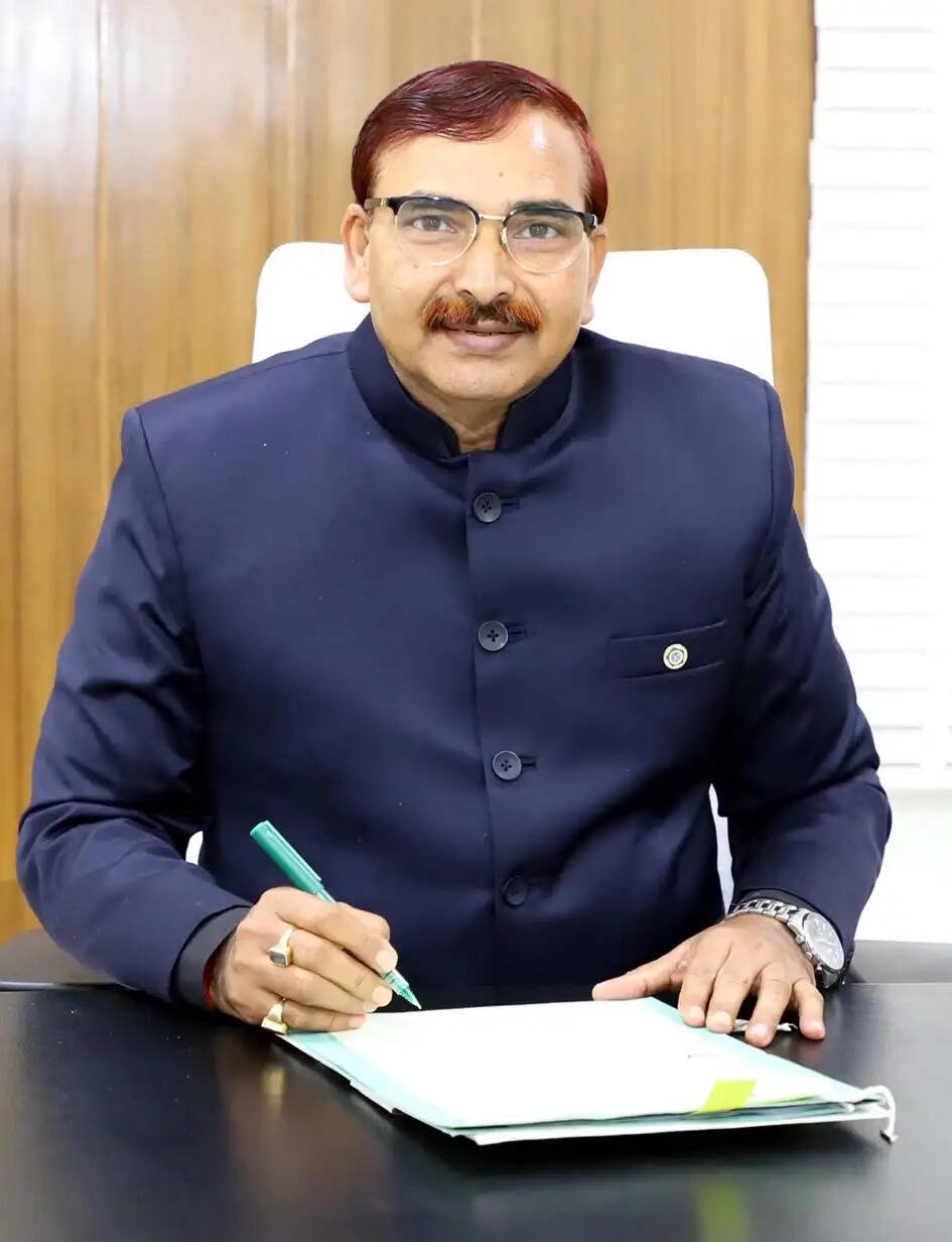 गुरु जम्भेश्वर विवि में यूजी-पीजी पाठ्यक्रमों में अब तक साढ़े 10 हजार आवेदन : प्रो. नरसी राम