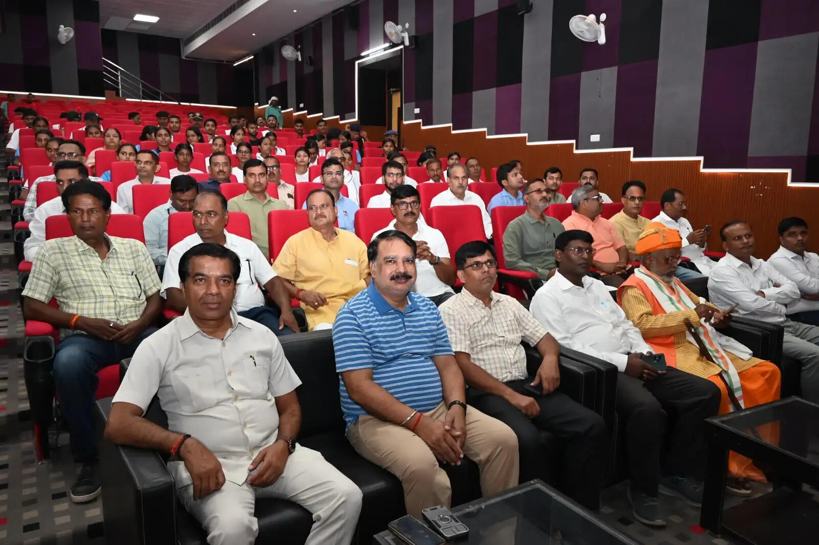 सामूहिक प्रयास से पूर्वांचल विश्वविद्यालय नई ऊंचाइयों पर पहुंचेगा: कुलपति