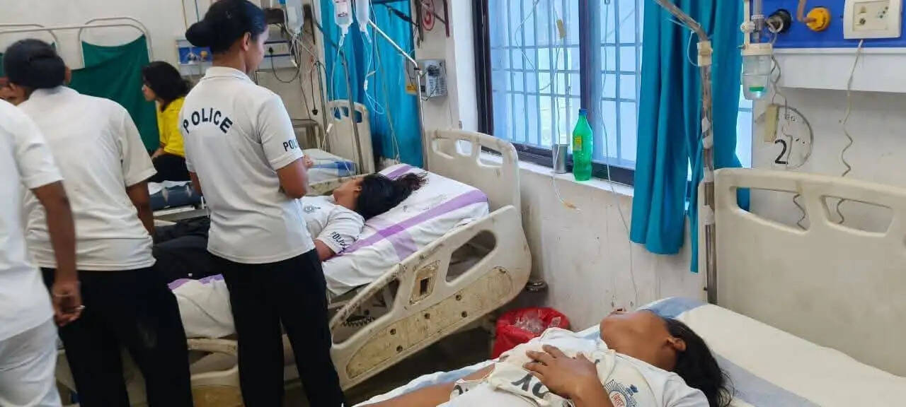 बिहार के डेहरी में 16 किलोमीटर की दौड़ के दौरान 11 महिला सिपाहियों की तबीयत बिगड़ी