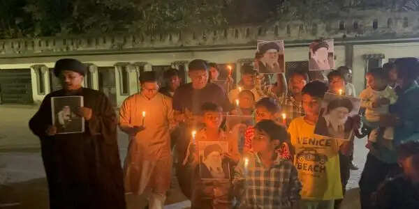 आयतुल्लाह सैय्यद अली खामनाई की शहादत पर कैंडल मार्च, मजलिस का आयोजन