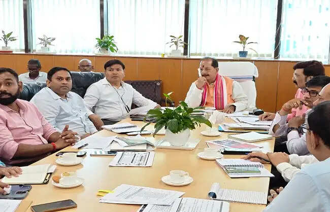डिजिटल क्रांति से सशक्त होंगे बिहार के किसान : विजय कुमार सिन्हा