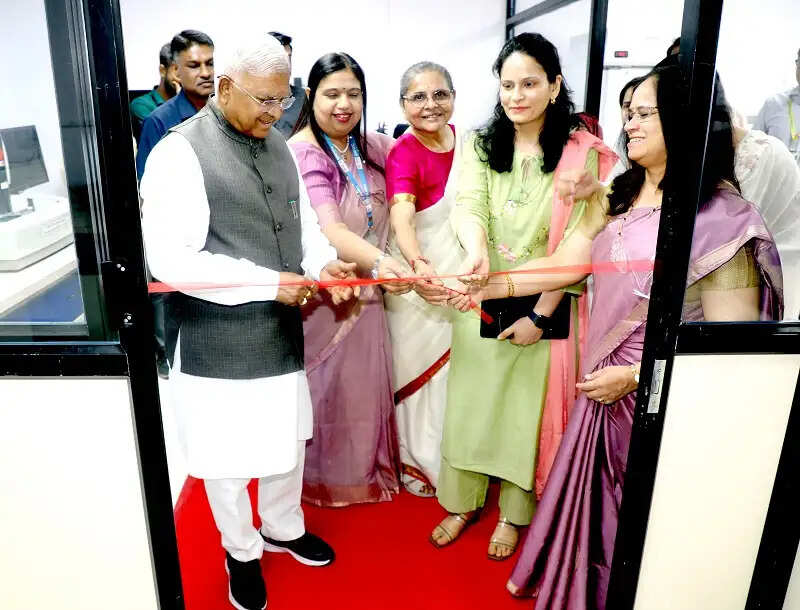 सिकल सेल खत्म करने में हर व्यक्ति का सहयोग जरूरी : राज्यपाल पटेल