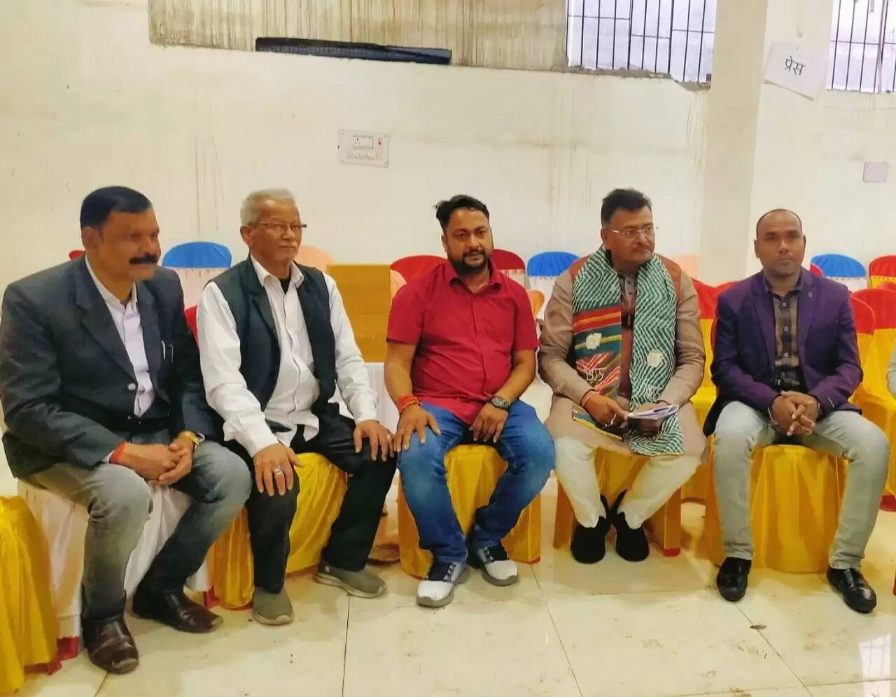 पत्रकारों की सुरक्षा और सम्मान हमारी प्राथमिकता है: सांसद