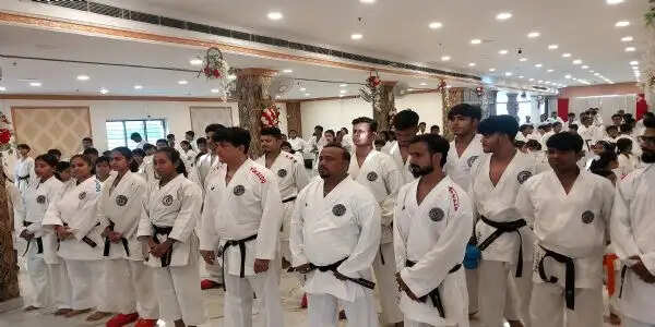 अंतरराष्ट्रीय कराटे प्रतियोगिता की तैयारी को लेकर हुगली में एडवांस प्रशिक्षण शिविर आयोजित