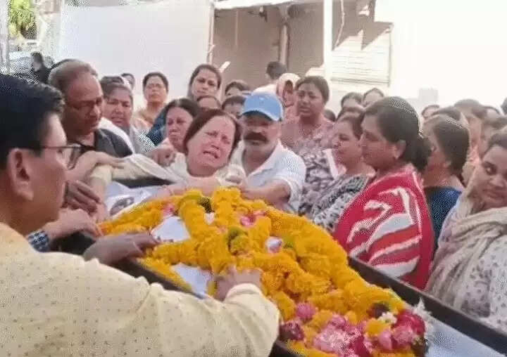 पहलगाम हमले में जान गंवाने वाले इंदौर के सुशील नथानियल का हुआ अंतिम संस्कार