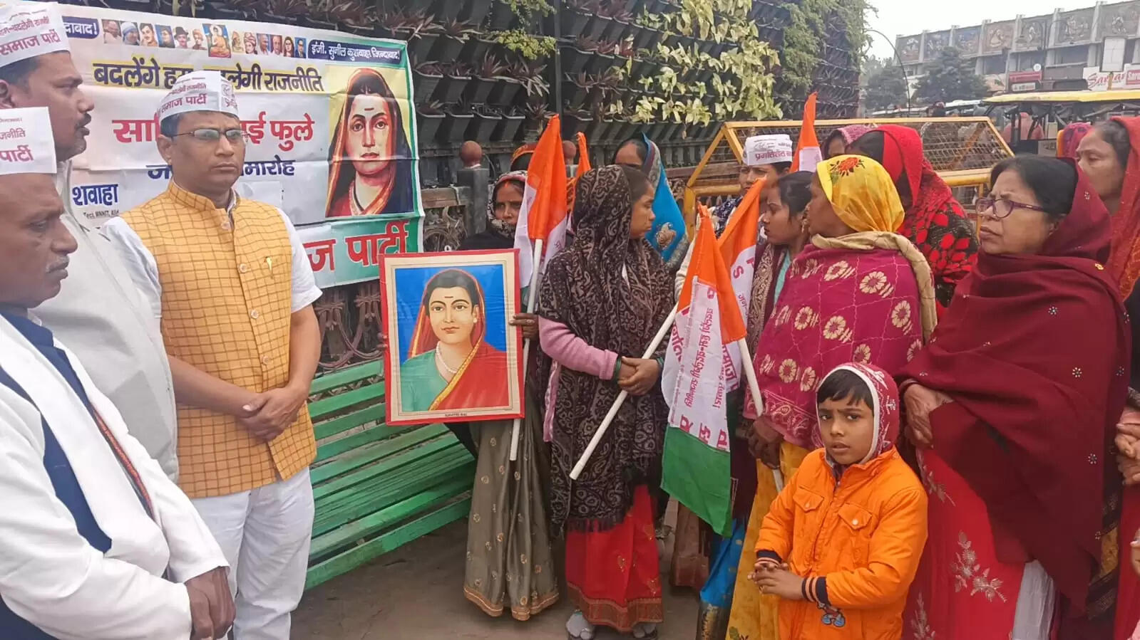 माता सावित्रीबाई फुले ने महिलाओं में शिक्षा की जलाई मशाल : सुनील कुशवाहा