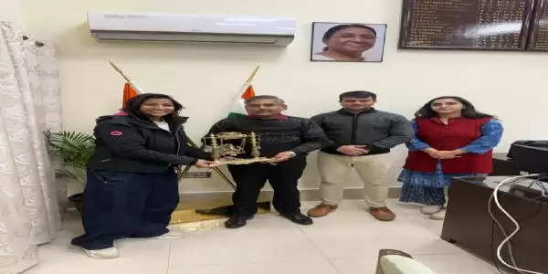 वर्ल्ड कप विजेता महिला क्रिकेटर स्नेहा राणा को रेलवे ने ग्रुप बी में किया प्रमोट