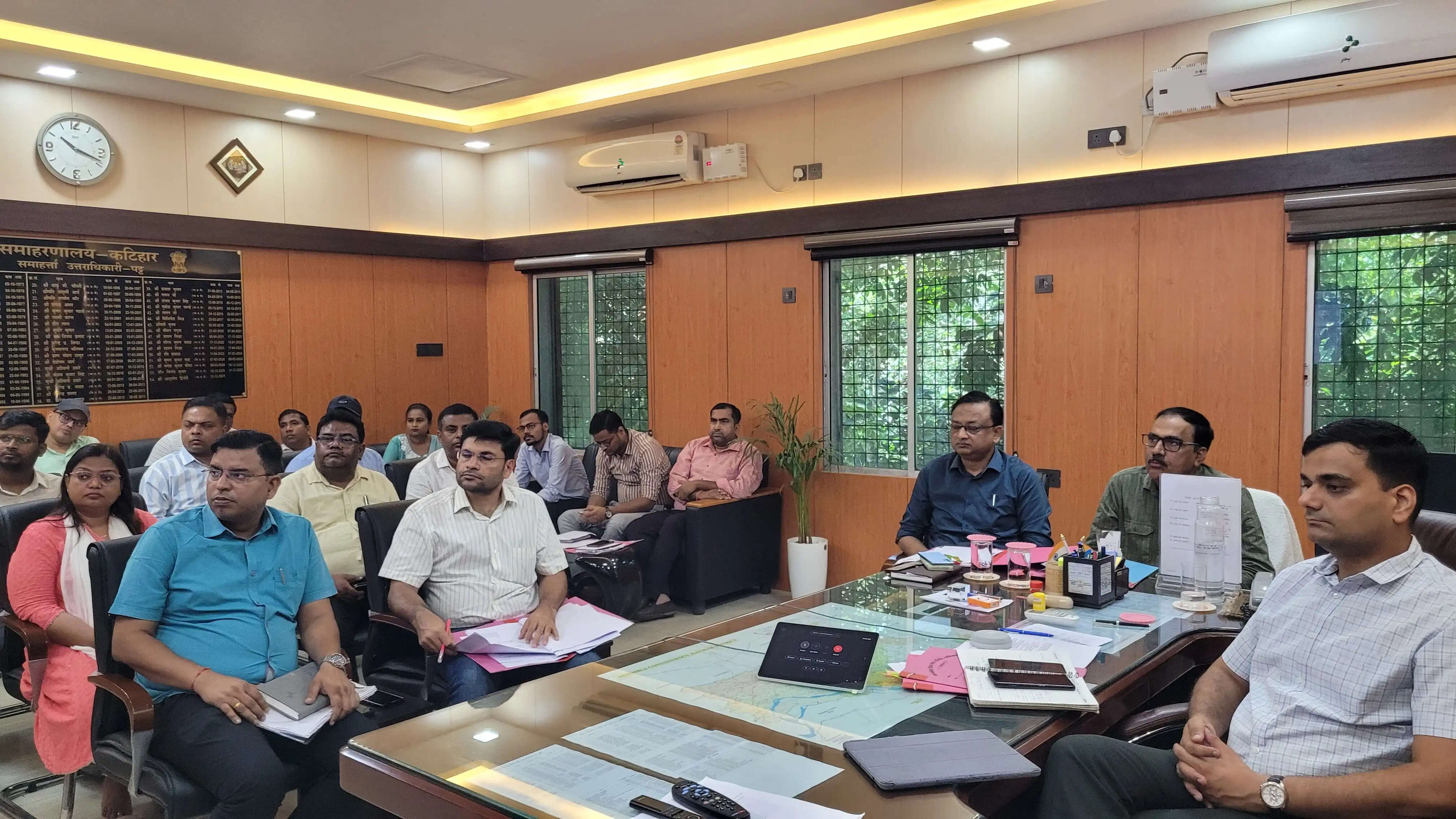 मनिहारी गंगा घाट रिवर फ्रंट और सीवेज ट्रीटमेंट प्लांट के निर्माण में लाएं तेजी: मुख्य सचिव