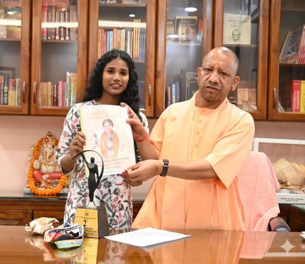 अंतरराष्ट्रीय योग खिलाड़ी अर्पण ने मुख्यमंत्री से लिया आशीर्वाद