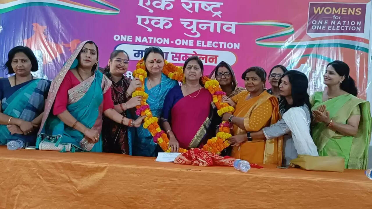 सरकार पाकिस्तान एवं उनके आतंकियों को करेंगी नेस्तनाबूद - सीमा द्विवेदी