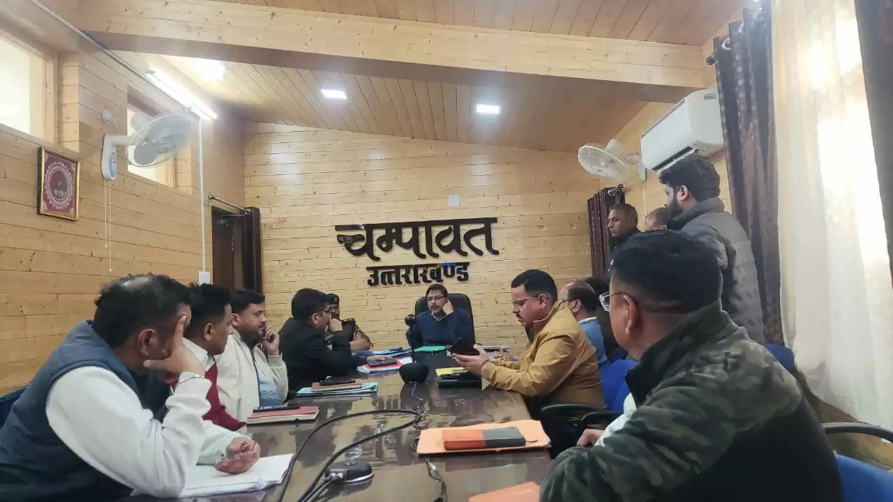 आयुक्त ने उत्तर भारत के प्रसिद्ध मां पूर्णागिरि मेले की तैयारी के लिए दिए निर्देश